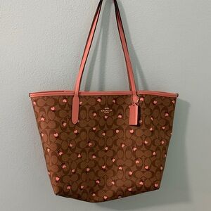 Coach Signature C4230 Heart Floral Brown and Pink Tote Bag